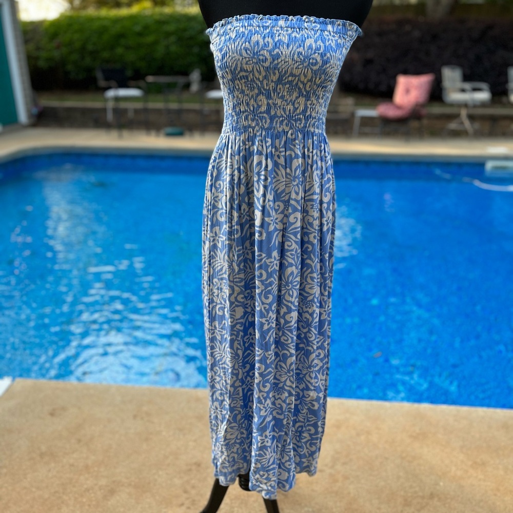 Blue Ginger strapless maxi dress with pockets